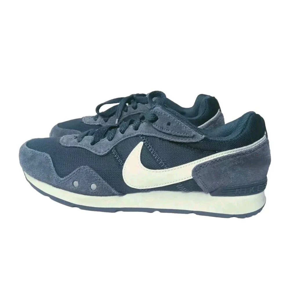 Nike Venture Runner Shoes Men's Size 7.5 Sneakers Midnight Navy CK2944-400